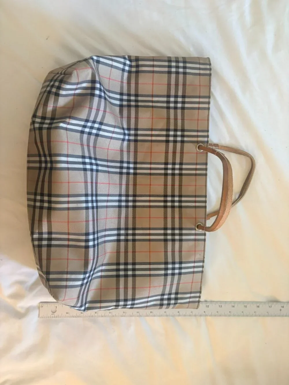 Vintage Burberry Check Tote. Appr. 11 x 16 inches.